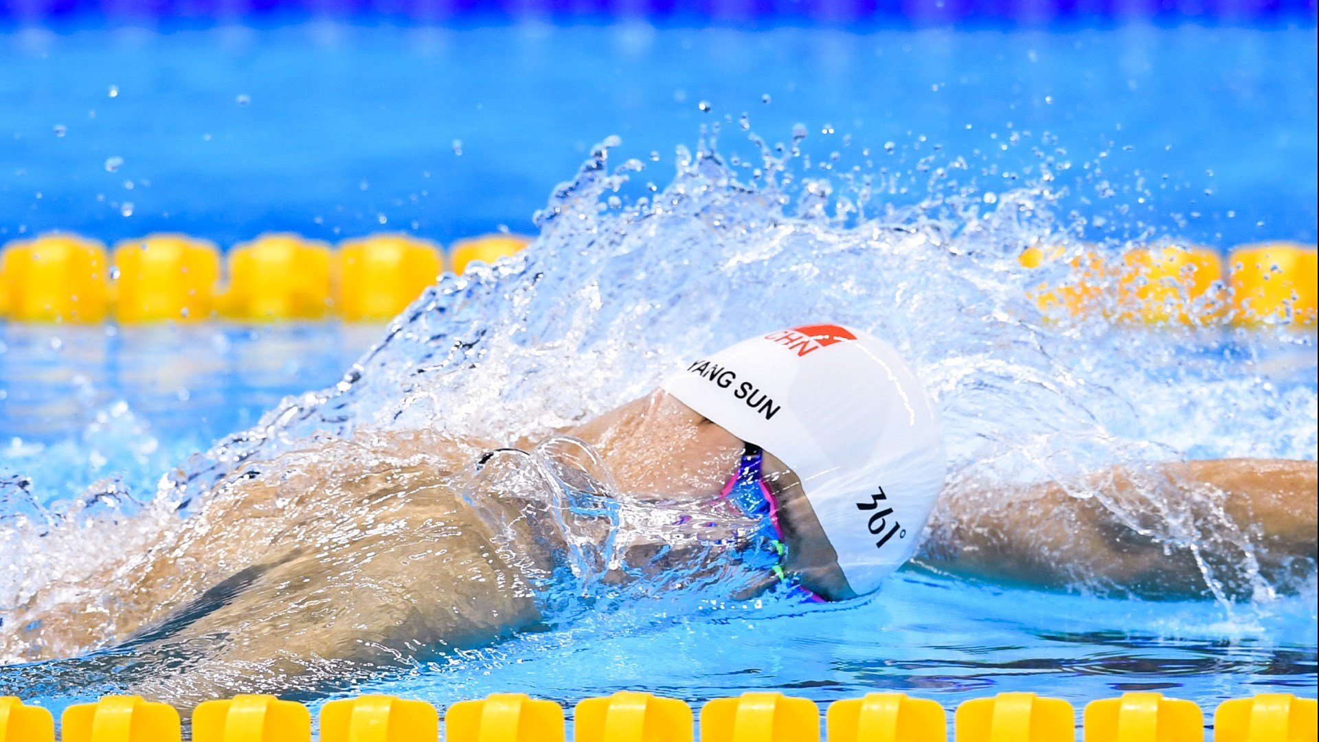 西班牙反曲弓女队在“春箭”大奖赛四分之一决赛中负于中国队，反曲弓赛制